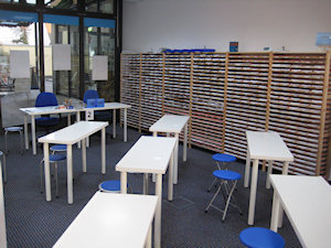 Unterrichtsraum Kumon Center Kerpen mit Ansicht des Lernmateriels